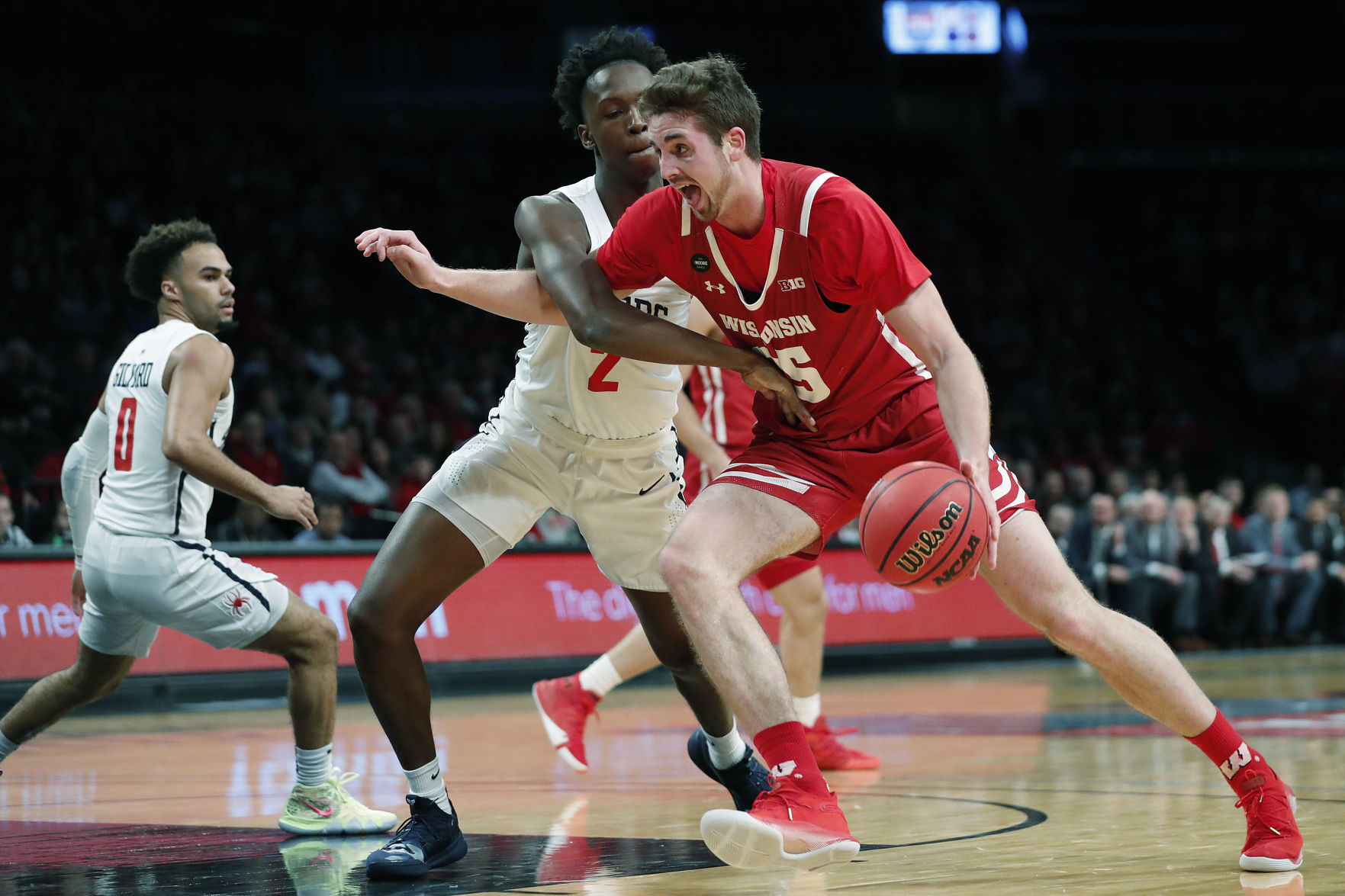 Spiders 62, Badgers 52